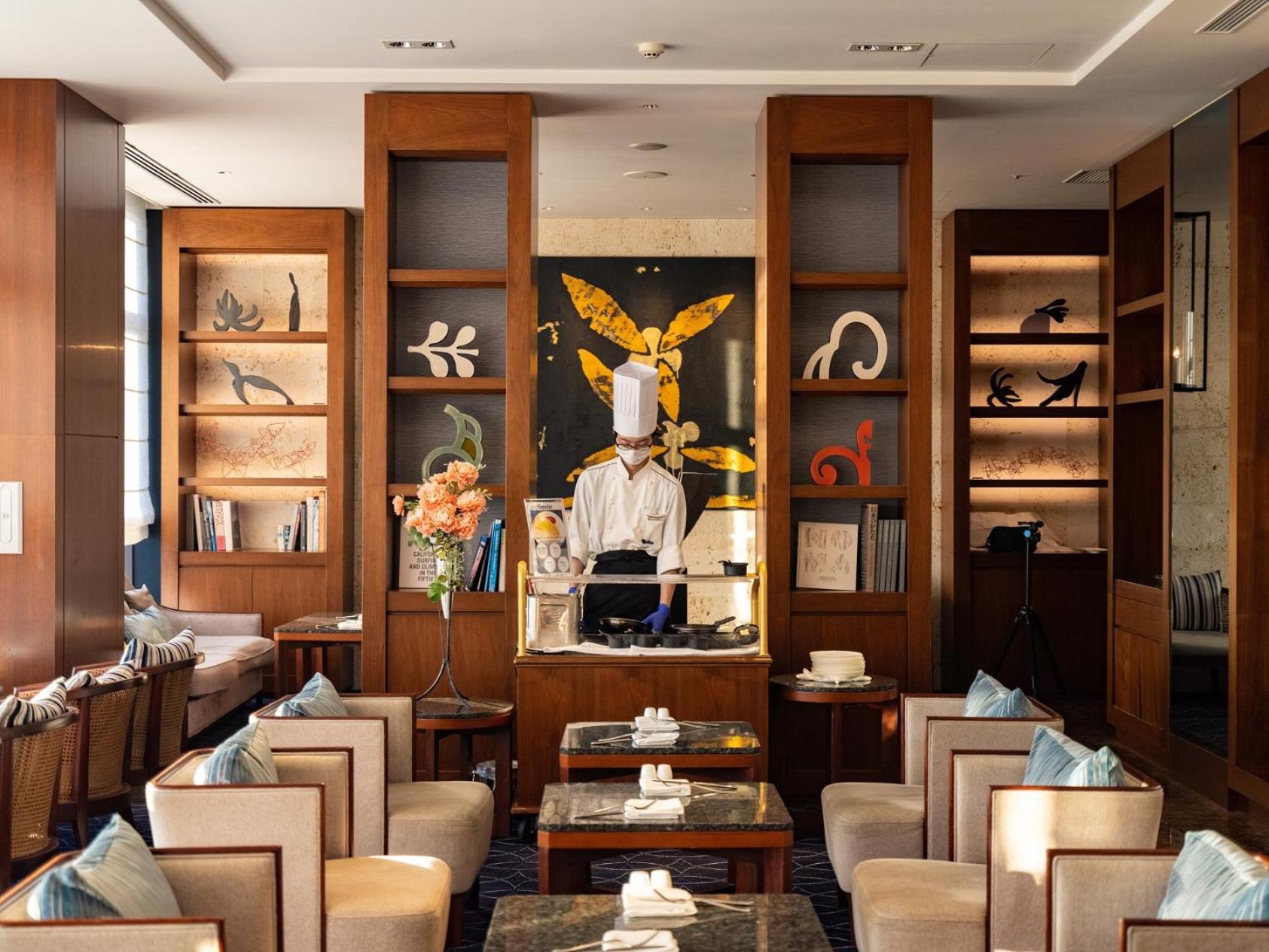 Hotel Hyatt Regency Naha, Okinawa Exterior foto The Club Lounge at Beijing Capital International Airport